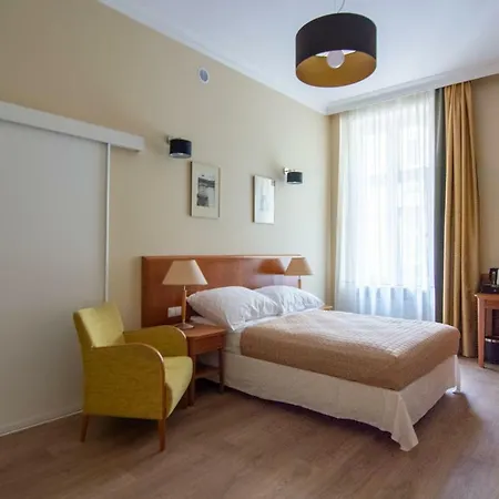 Brass Suites *