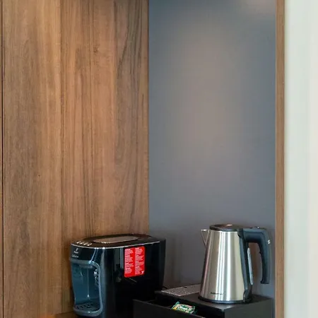 Homestay Brass Suites