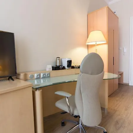 Brass Suites Homestay Lodz (Lodz)
